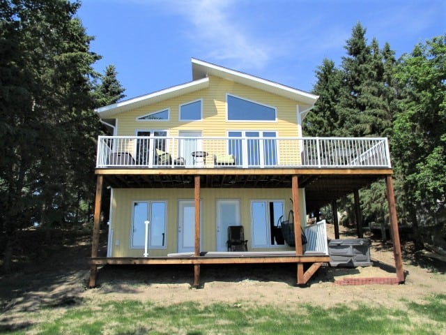 Hamilton-Lake-Front